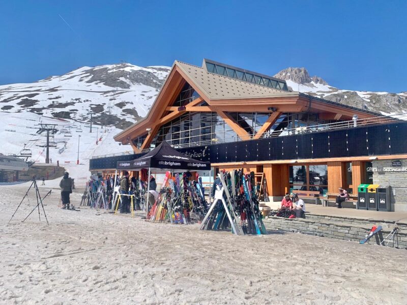 The PlanetSKI Snow Report