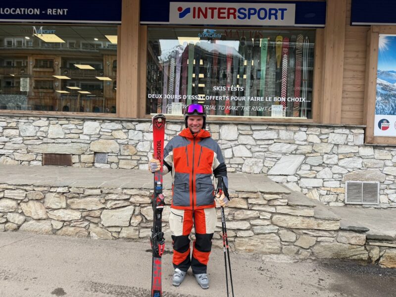 Hiring Skis with Intersport 1 Hiring skis with Intersport, Val d'Isere. Image © PlanetSKI