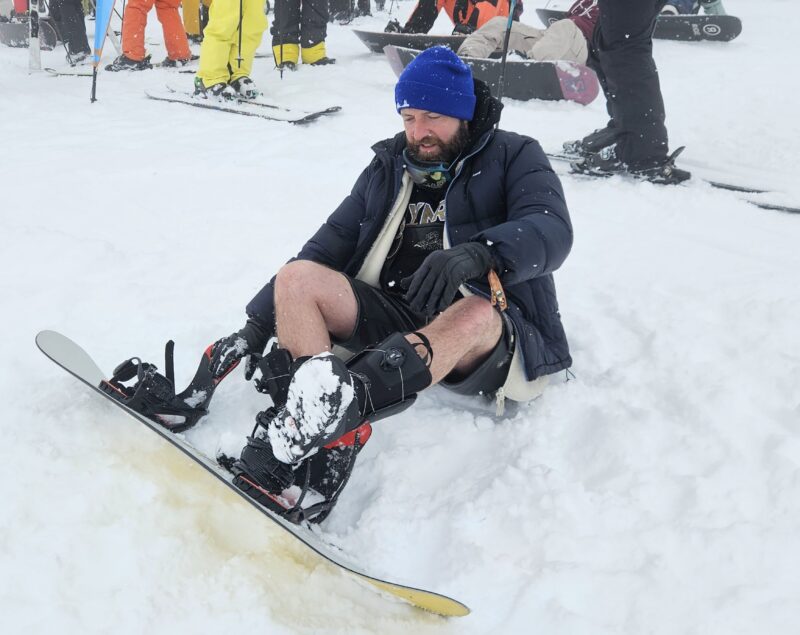 Ski. Laugh. Repeat. 5 Comedian Andrew Maxwell at the 2026 Altitude Comedy Festival in Mayrhofen. Image © PlanetSKI